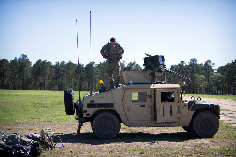 It’s Rucksacks and Foxholes as Army Goes Old School for New Conflicts