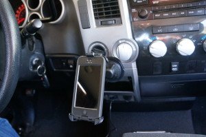 lifeproof-mount-car-DSC04541-300x199