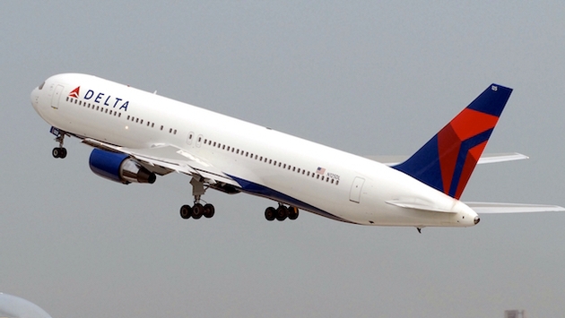 Delta Flight Mistakenly Lands at Bomber Air Base