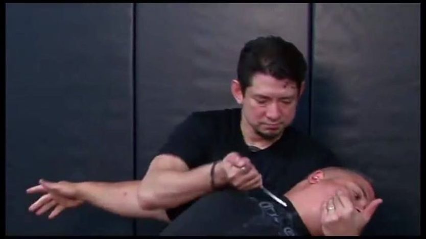 Watch: Karambit Blade Demonstration