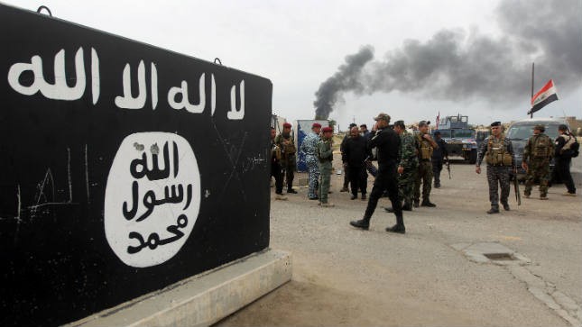 U.S. intel warns: ISIS not desperate, just ‘adapting’