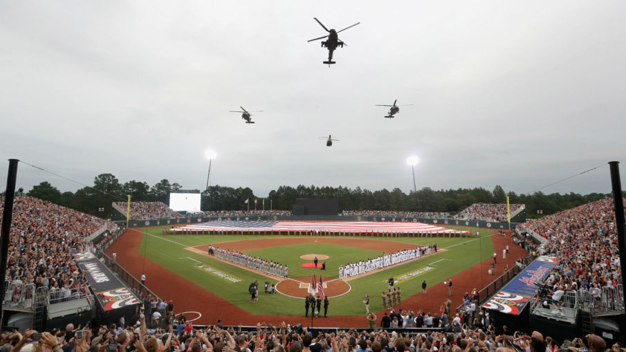 MLB pays tribute to US Military with game at Fort Bragg