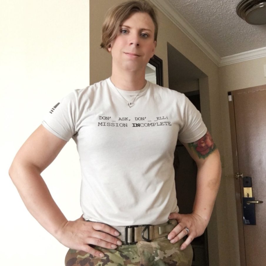 News Roundup: Epic RC aircraft do gun runs/drop paratroopers, Canuck sailor gropes U.S. Coastie, naked crack smoker