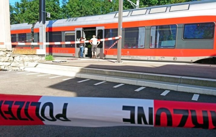 Man sets fire, stabs passengers on train in Switzerland