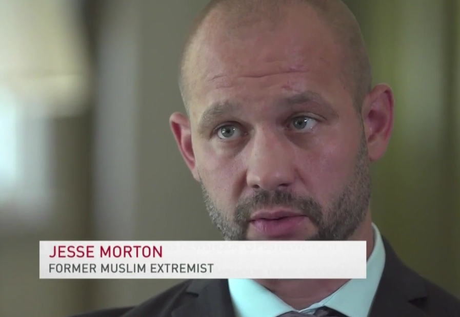 Watch: How a former extremist became a counterterrorism analyst