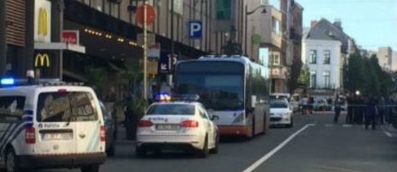 Knife-Wielding Woman Wounds 3 in Brussels