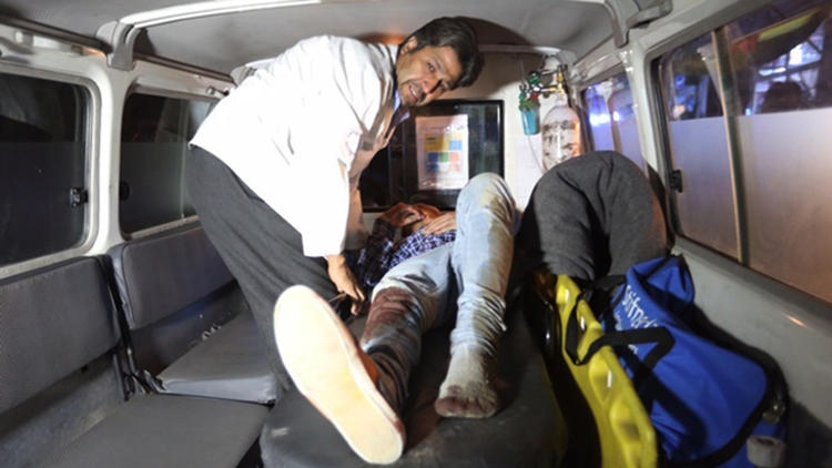 la-1472056936-snap-photo