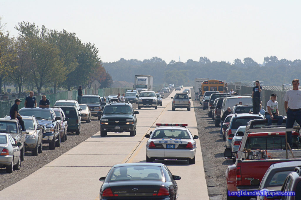 Crowds await Felix 101 at the Republic Airport, Farmingdale, NY