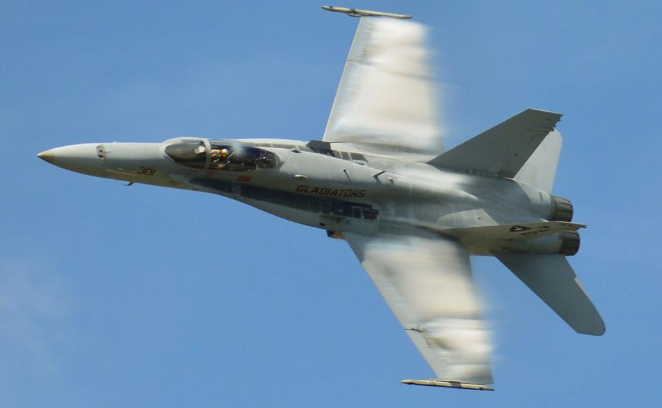 Watch: F-18C Double Immelmann 360 Degree View!!