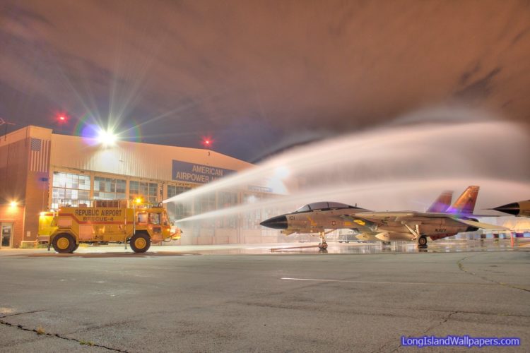 Exclusive Photos: 10 Years Gone, the F-14 Tomcat’s Last Flight