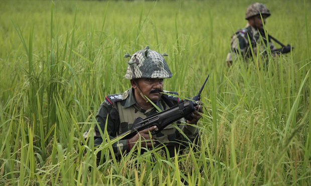 Indian army camp in Kashmir comes under attack