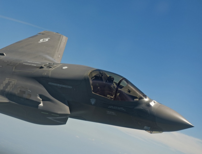 The F-35 Cockpit area. Courtesy Lockheed Martin