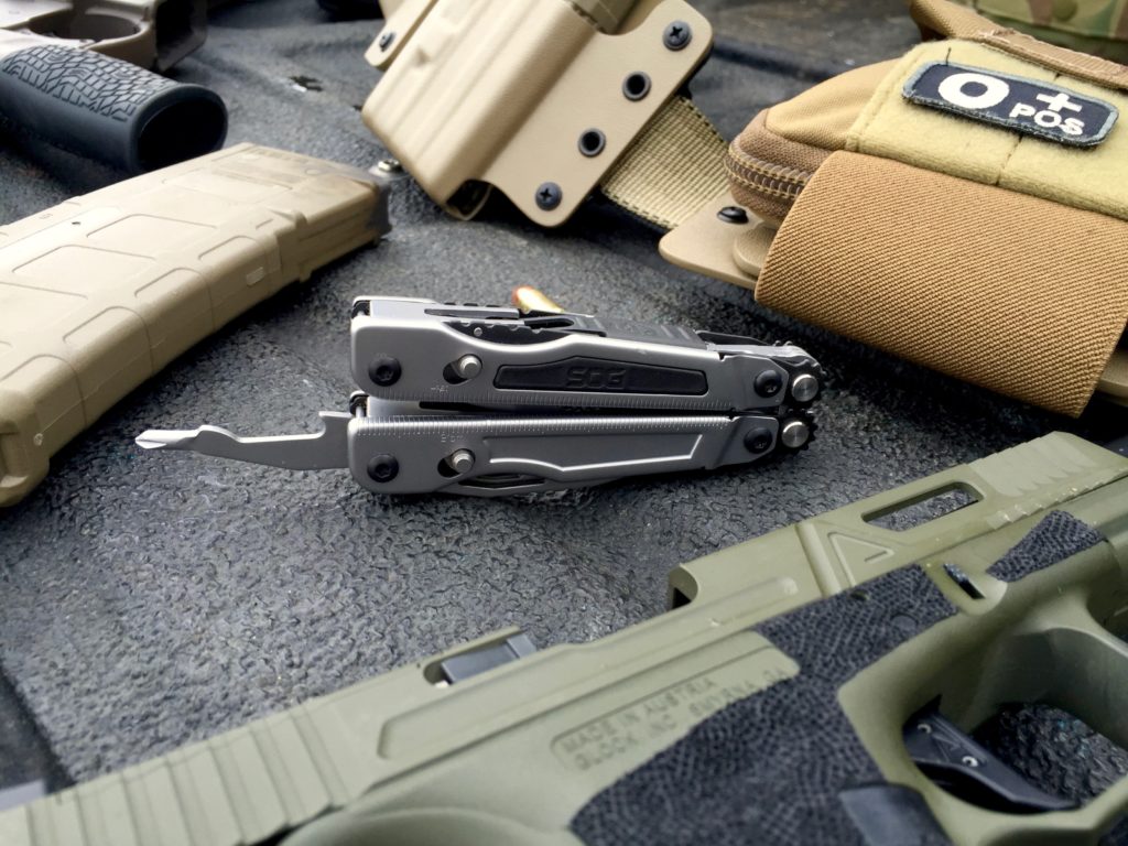 SOG Powerplay Multi-Tool: Review
