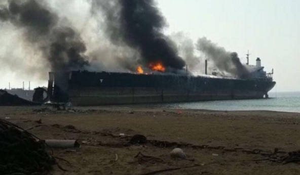 8 dead, dozens wounded in blasts at Pakistan ship breaking yard