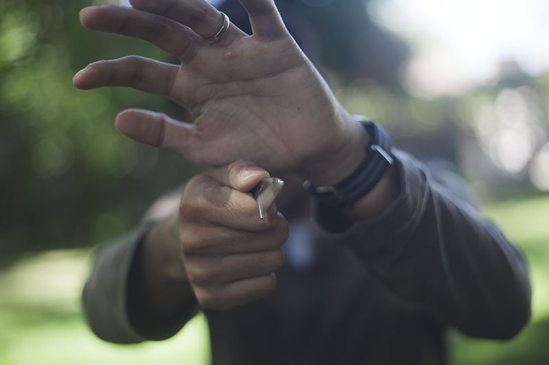 11 quick-draw neck knives for everyday carry