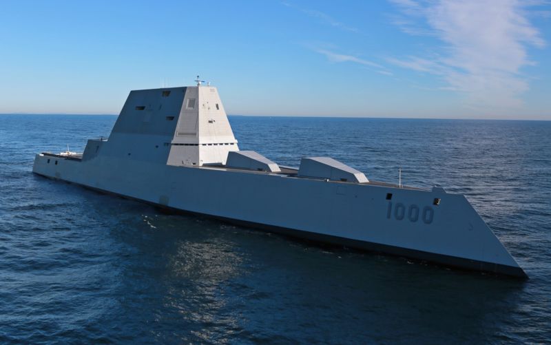 The US Navy’s New Warship Gun Costs $800,000 to Fire