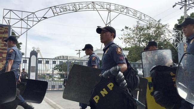 Former Philippine dictator Marcos gets hero’s burial despite protests