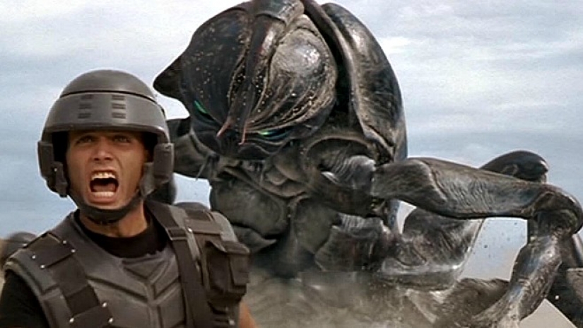 6 Reasons Why ‘Starship Troopers’ Is the New ‘The Art of War’