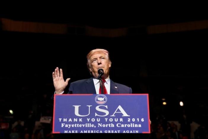 Trump introduces Mattis and his defense policy in North Carolina, calls for a unified America