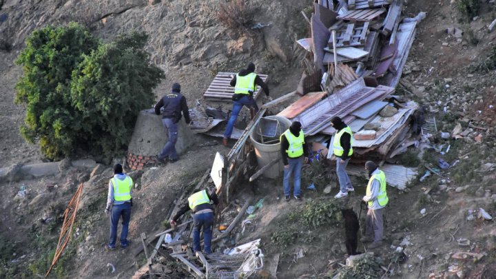 Five people suspected of jihadist links arrested in Spain and Hungary