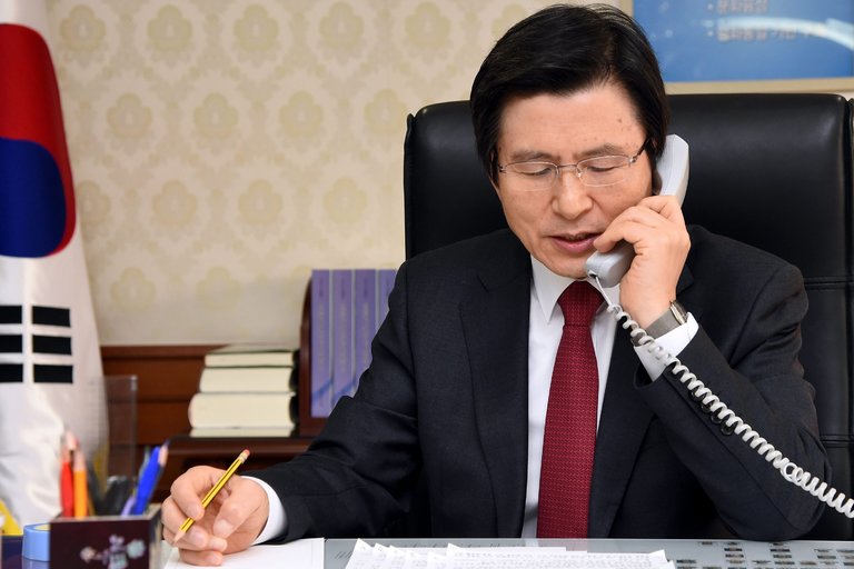 Trump reaffirms commitment to South Korean defense as North Korea restarts nuclear reactor