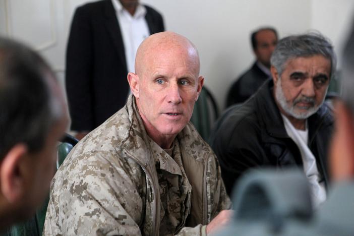 Trump offers national security adviser post to Vice Admiral Harward