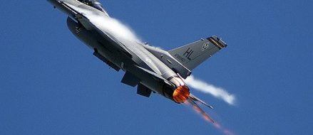 Watch: Get high with the F-16 Viper Demonstration Team