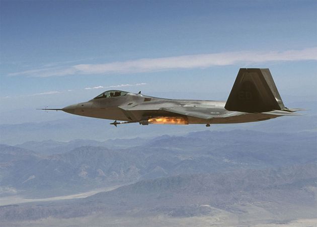 F-22 Raptor Fully Upgraded with the AIM-9X Sidewinder Missile