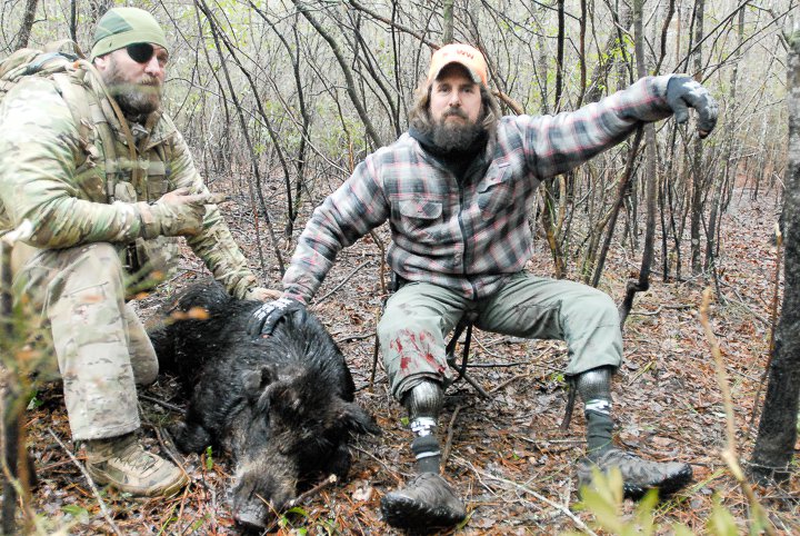 Combat Vets Go Hog Hunting with Special Operations Wounded Warriors