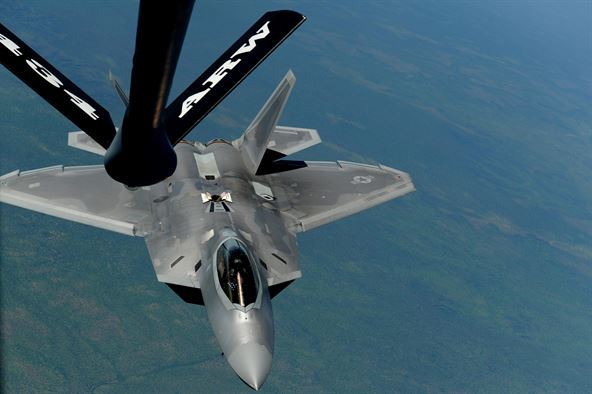 Photos of the Day: F-22 Raptors get thirsty down under