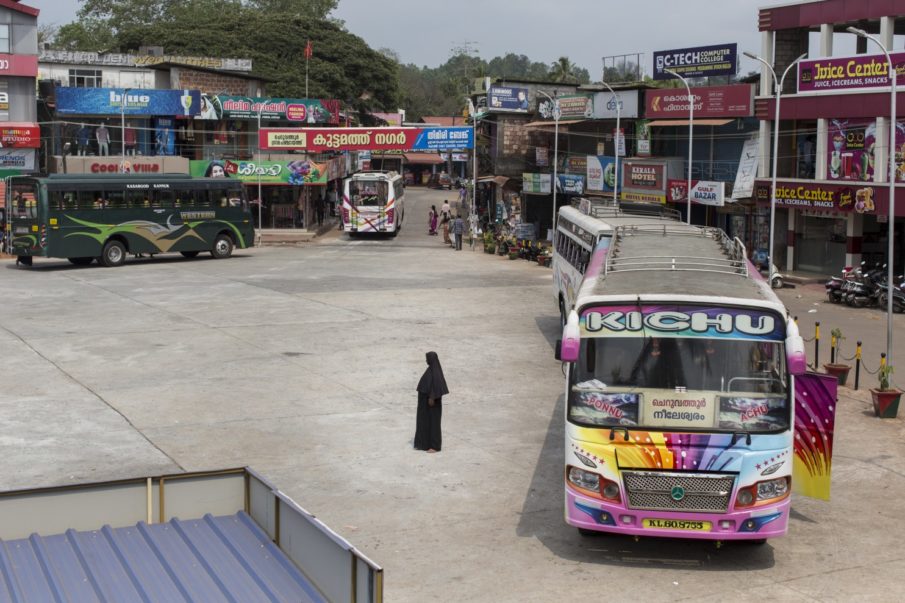 Five Indian families, including young children, disappear to join the Islamic State