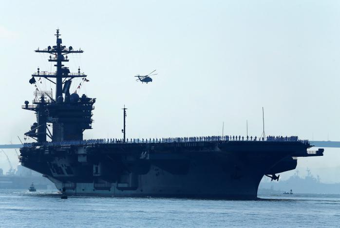 U.S. Navy strike group to move toward Korean peninsula: U.S. official
