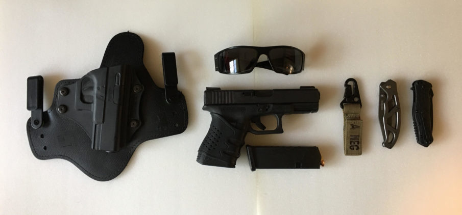 One Marine’s EDC gear – and why I’ll always carry two knives