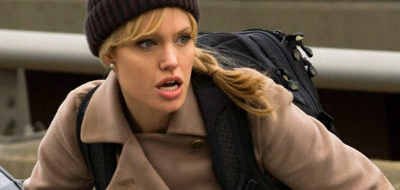 Watch: How a Spy Uses a Go Bag