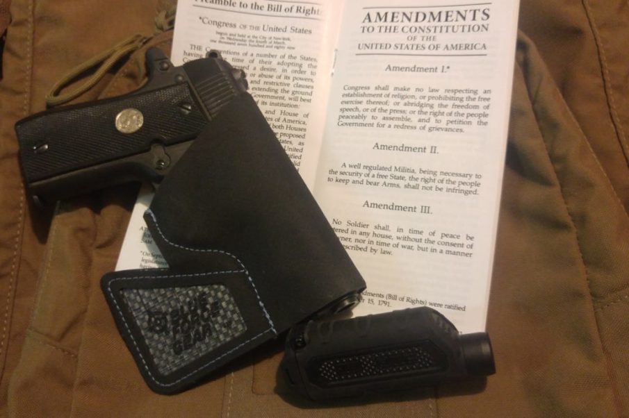 Blue Force Sunday: ULTRAcomp Pocket Holster – Comfortably concealed