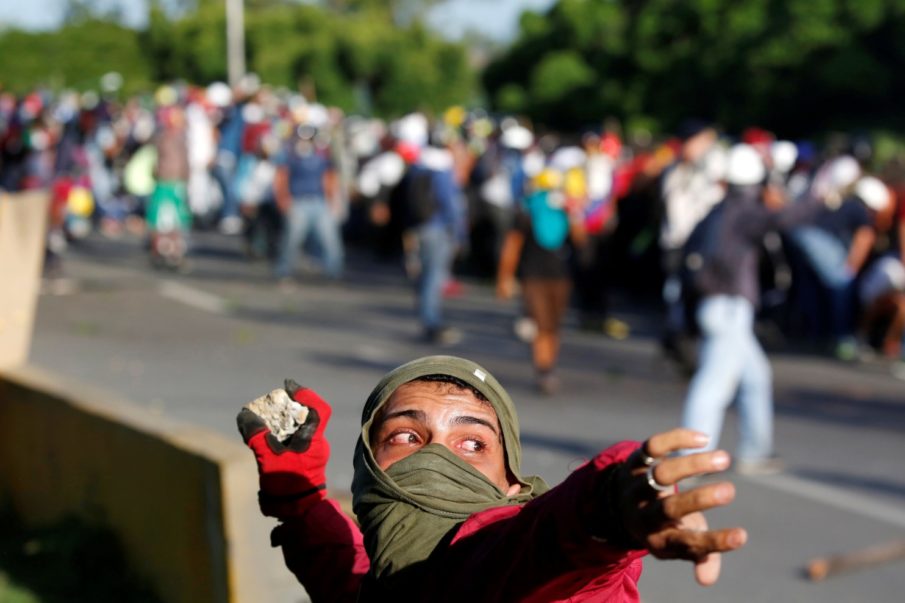 U.S. sanctions 8 judges on Venezuela’s supreme court