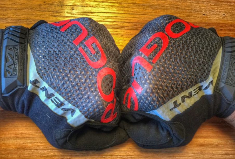 Should you use gloves in the gym?