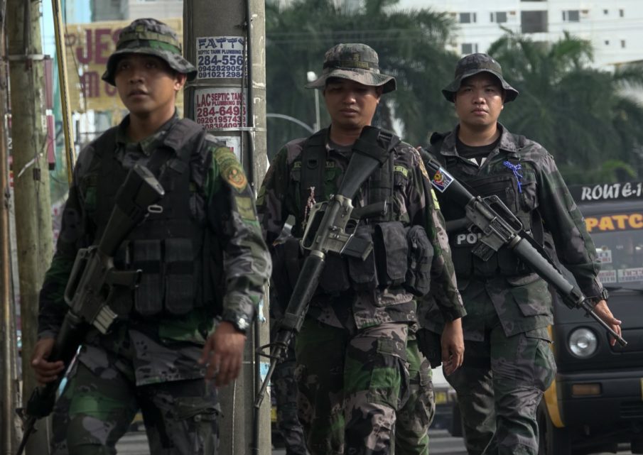 Duterte’s forces struggle to push back Islamist rebels in the southern Philippines