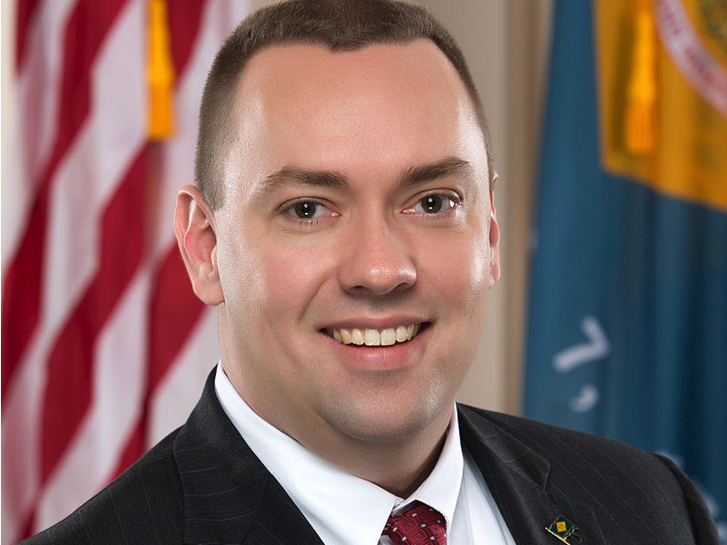 Delaware state senator faces felony charges for loaded handgun inside carry-on bag