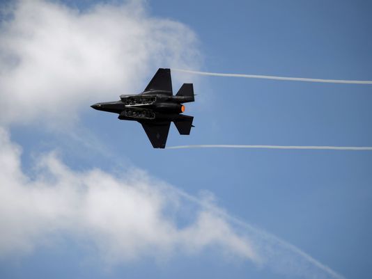 Watch: F-35 Stealth Fighter Full Aerobatic Display Paris Air Show 2017