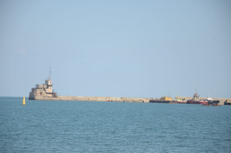 Exclusive: Russia appears to deliver more turbines to Crimea – Reuters witnesses