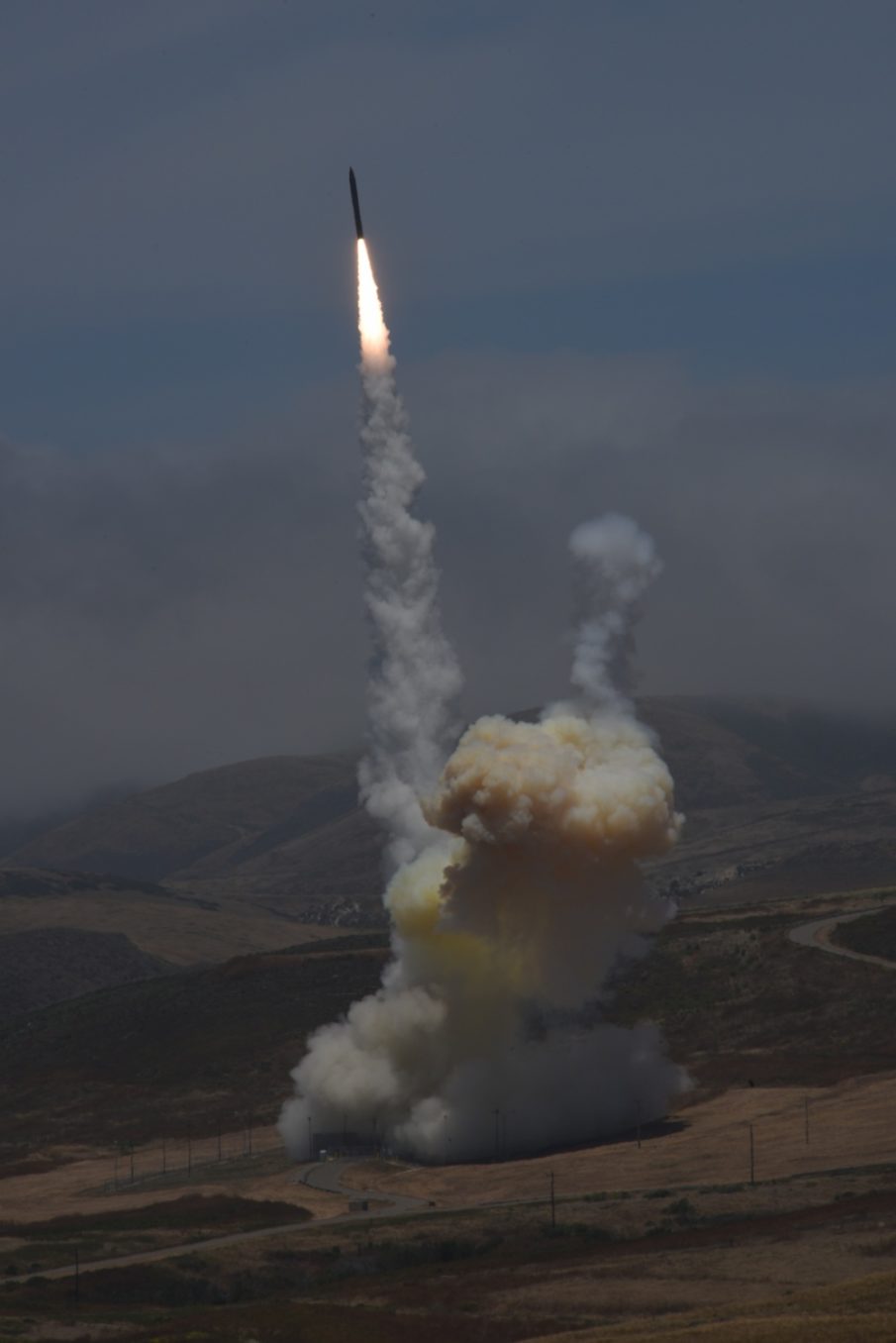 Why Russia’s ballistic-missile defense works and the US’s kinda doesn’t
