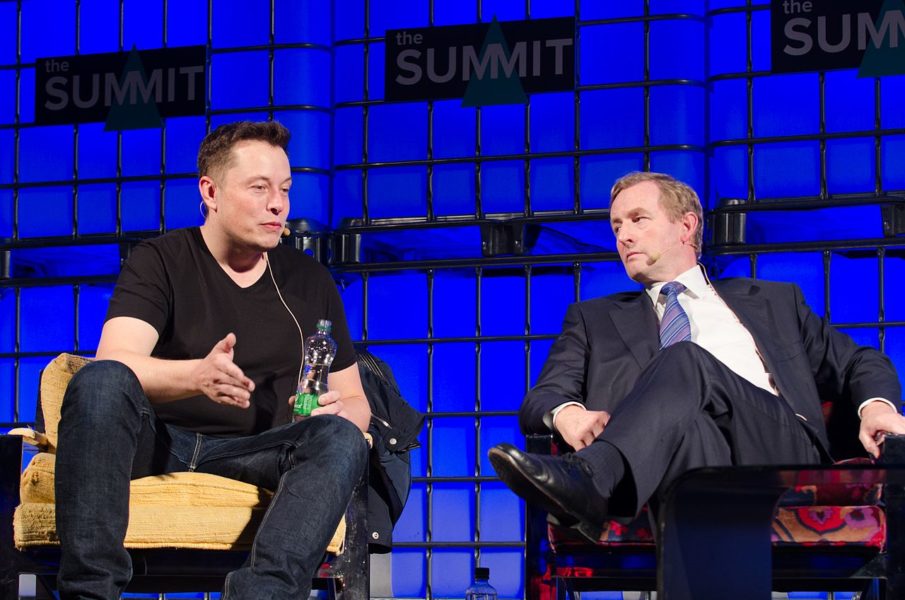 Elon Musk wants to tunnel on Mars, encourages NASA to set sights on the moon