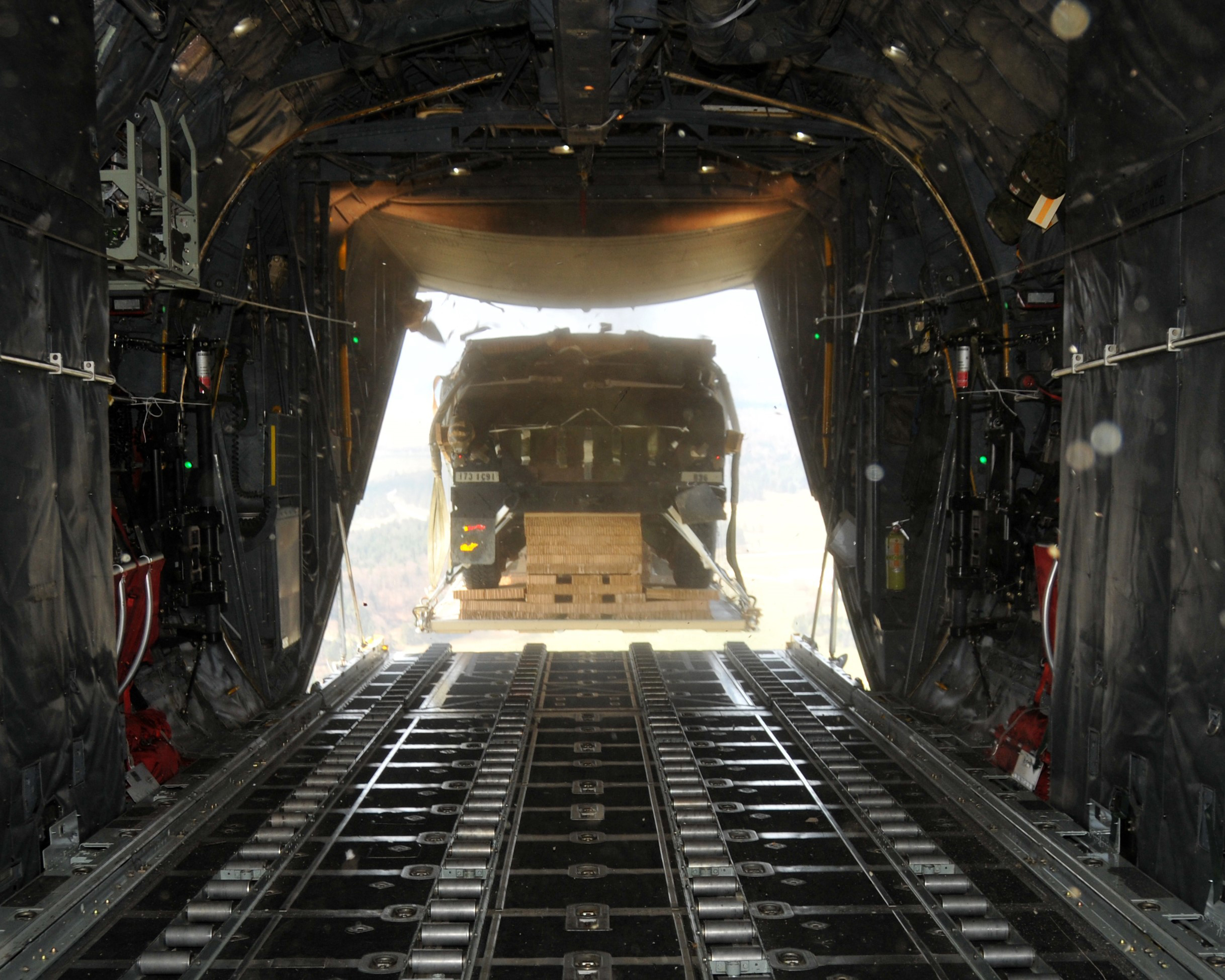 humvee parachute drop
