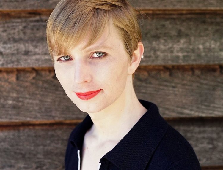 Op-Ed: When Espionage Pays, Chelsea Manning Steps Out for Vogue