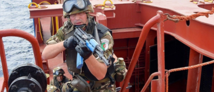 Algerian cops smoked by suicide bomber