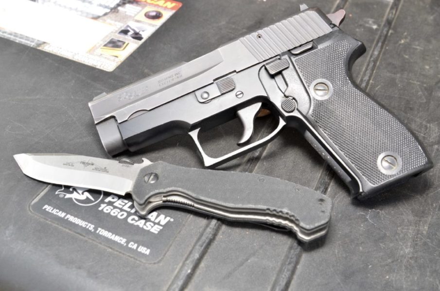 Days of guns: Sig P225