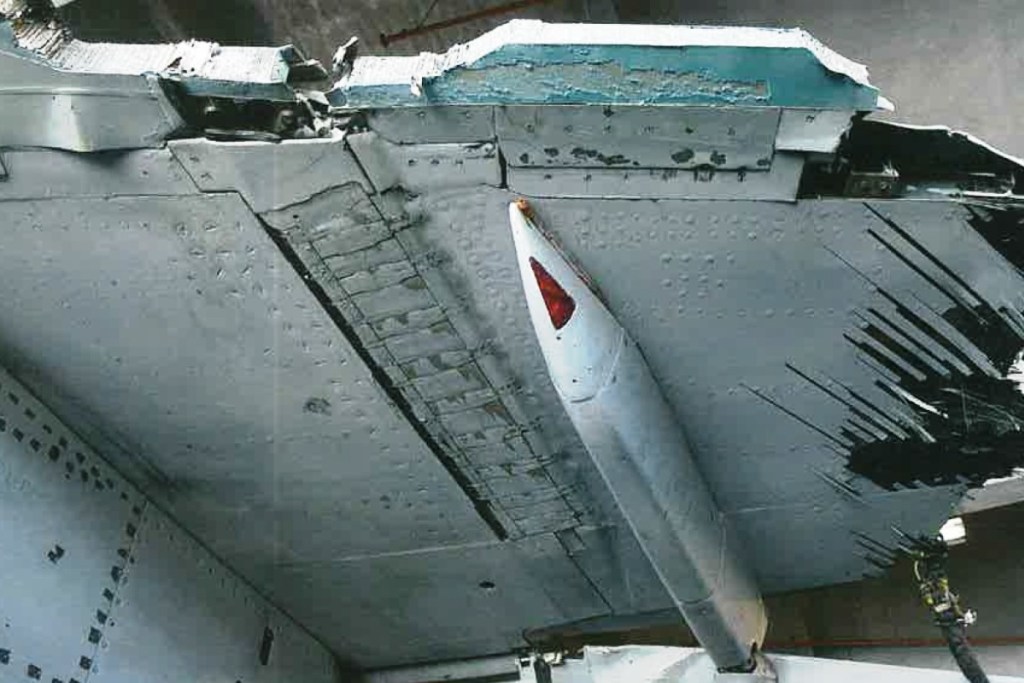 damaged-f-18-1-flew-back-to-base