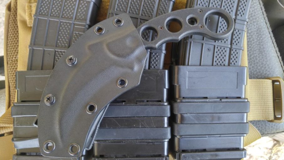 The Emerson Karambit | A traditional combat knife