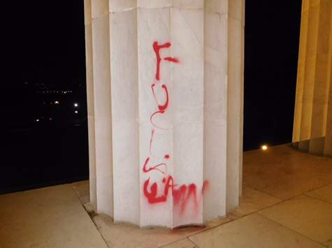 Lincoln memorial vandalized, reactions vary widely
